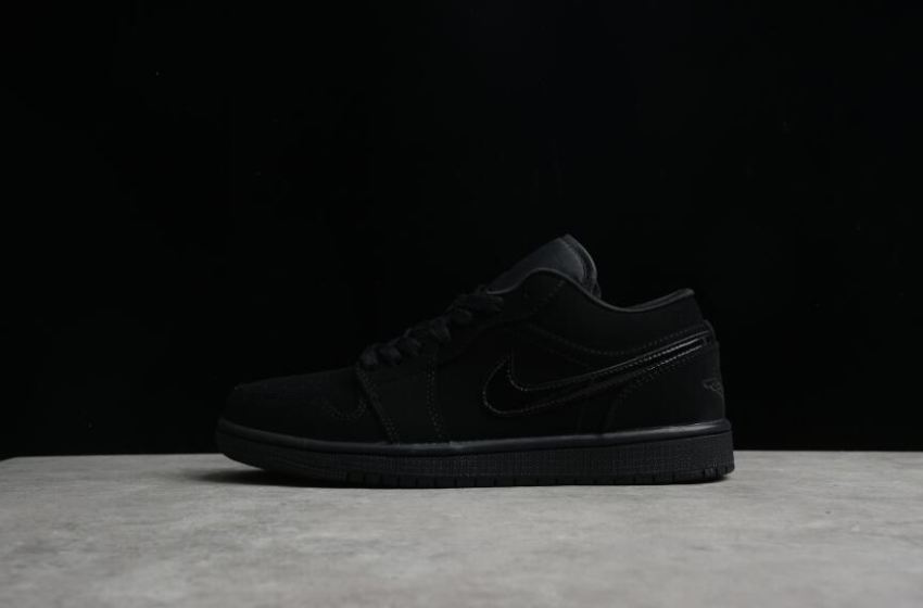 Women's Air Jordan 1 Low Triple Black Basketball Shoes