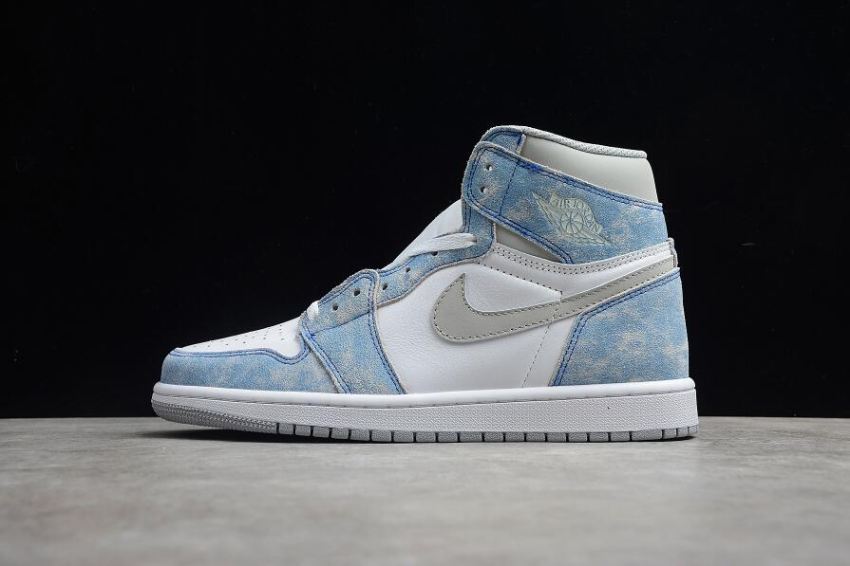 Women's Air Jordan 1 Retro High OG White Blue Basketball Shoes