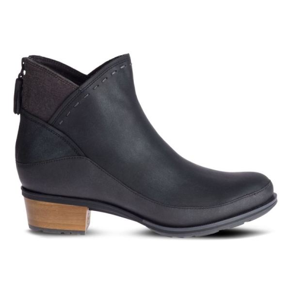 Chacos Boots Women's Cataluna Mid - Black