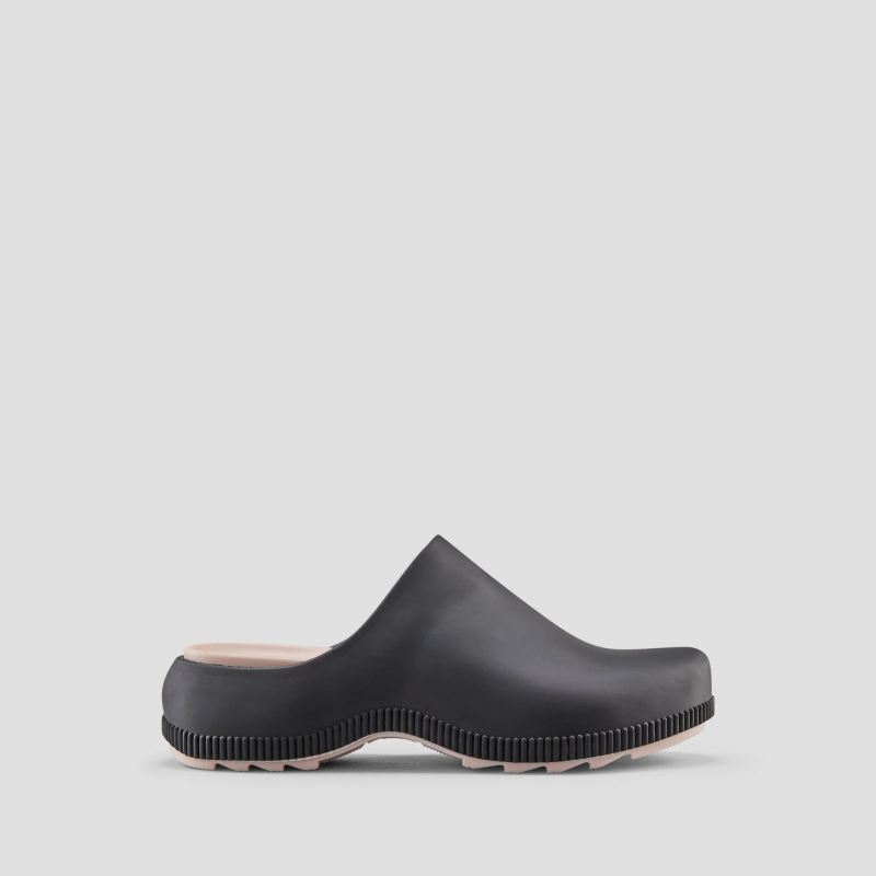 Women's Cougar Sven Luxmotion Molded TPE Water-Friendly Clog-Black