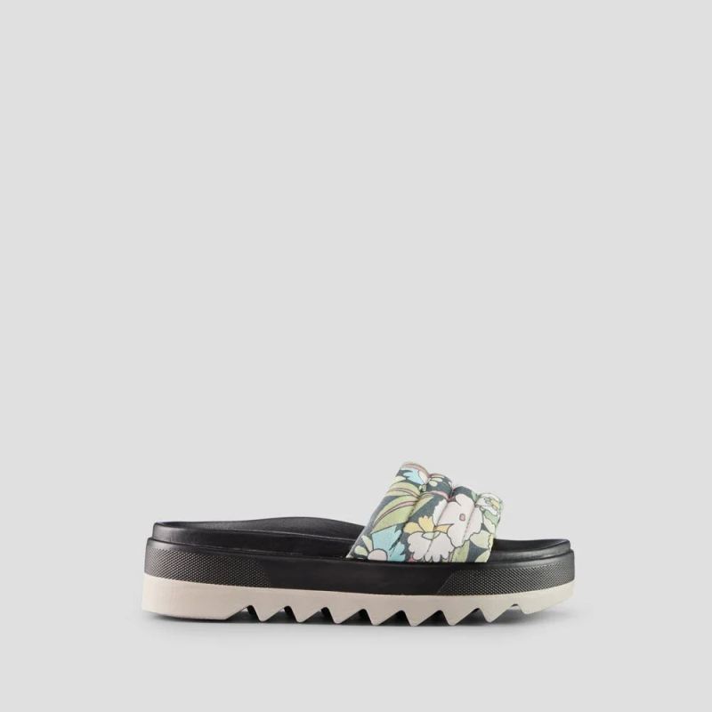 Women's Cougar Prato Suede Print Water-Repellent SandalBlack-Floral