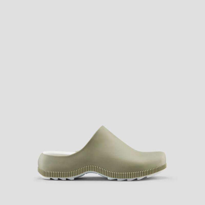 Women's Cougar Sven Luxmotion Molded TPE Water-Friendly Clog-Fern