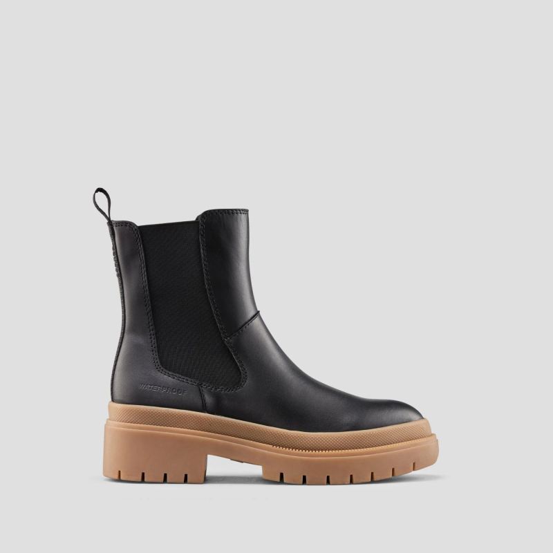 Women's Cougar Swinton Leather Waterproof Boot-Black-Gum
