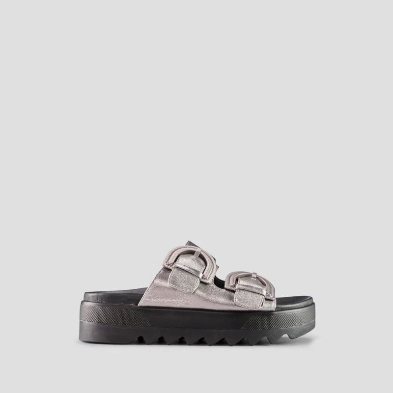Women's Cougar Pepa Metallic Leather Water-Repellent Sandal-Metallic Silver