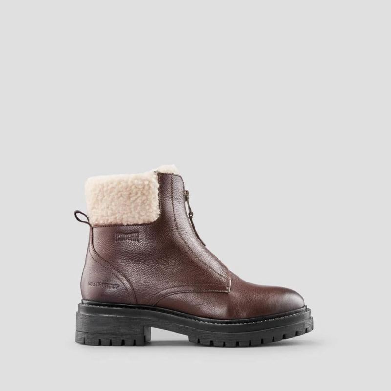 Women's Cougar Vow Leather Waterproof Winter Boot-Dk Brown