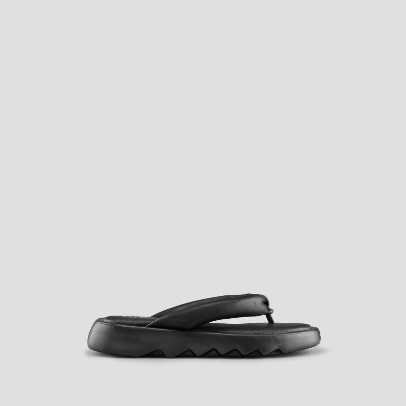 Women's Cougar Jasmine Leather Water-Repellent Sandal-Black