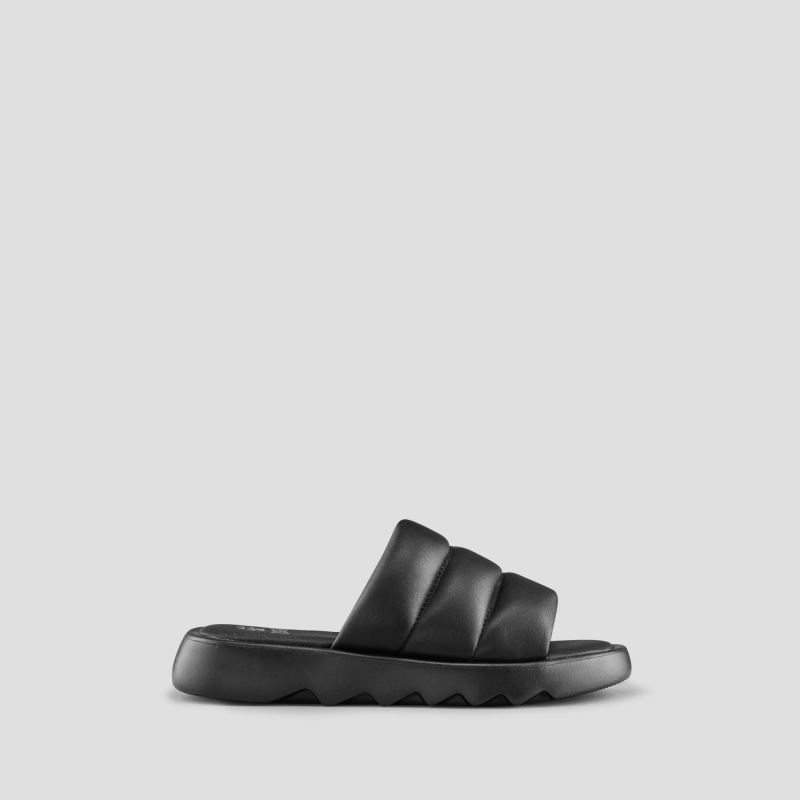 Women's Cougar Julep Leather Water-Repellent Sandal-Black