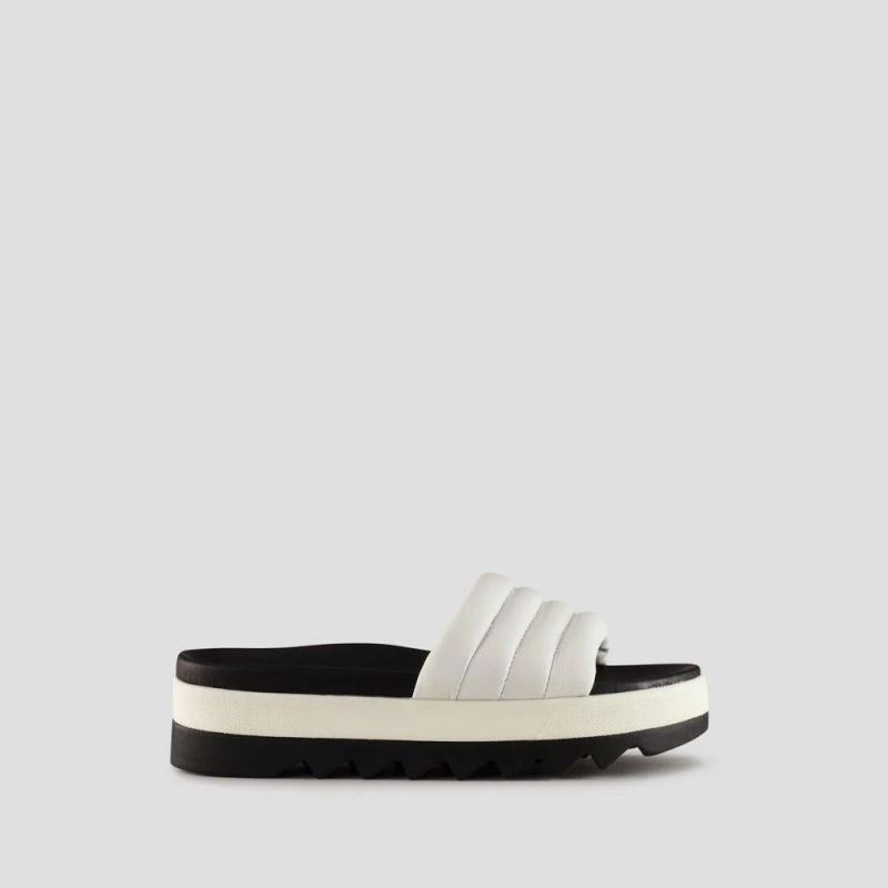 Women's Cougar Prato Leather Water-Repellent Sandal-White