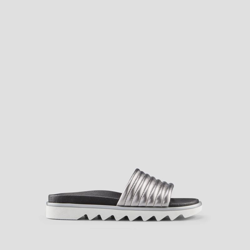 Women's Cougar Naomi Leather Water-Repellent Sandal-Metallic Silver