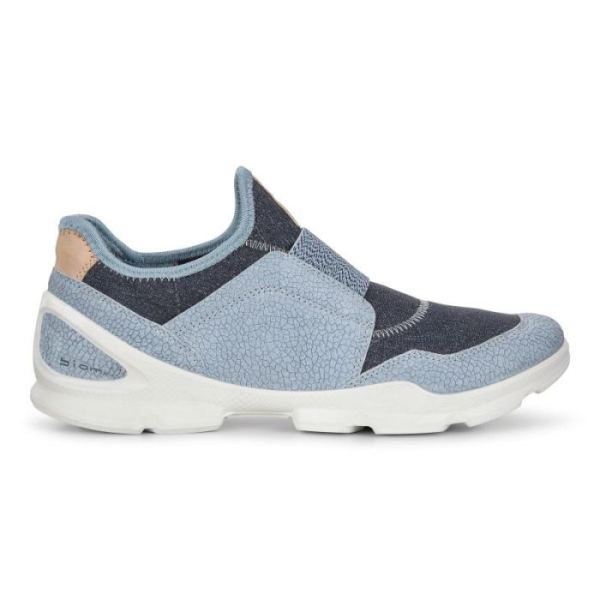 ECCO SHOES CANADA | BIOM STREET. WOMEN'S SLIP-ON-DUSTY BLUE/MARINE