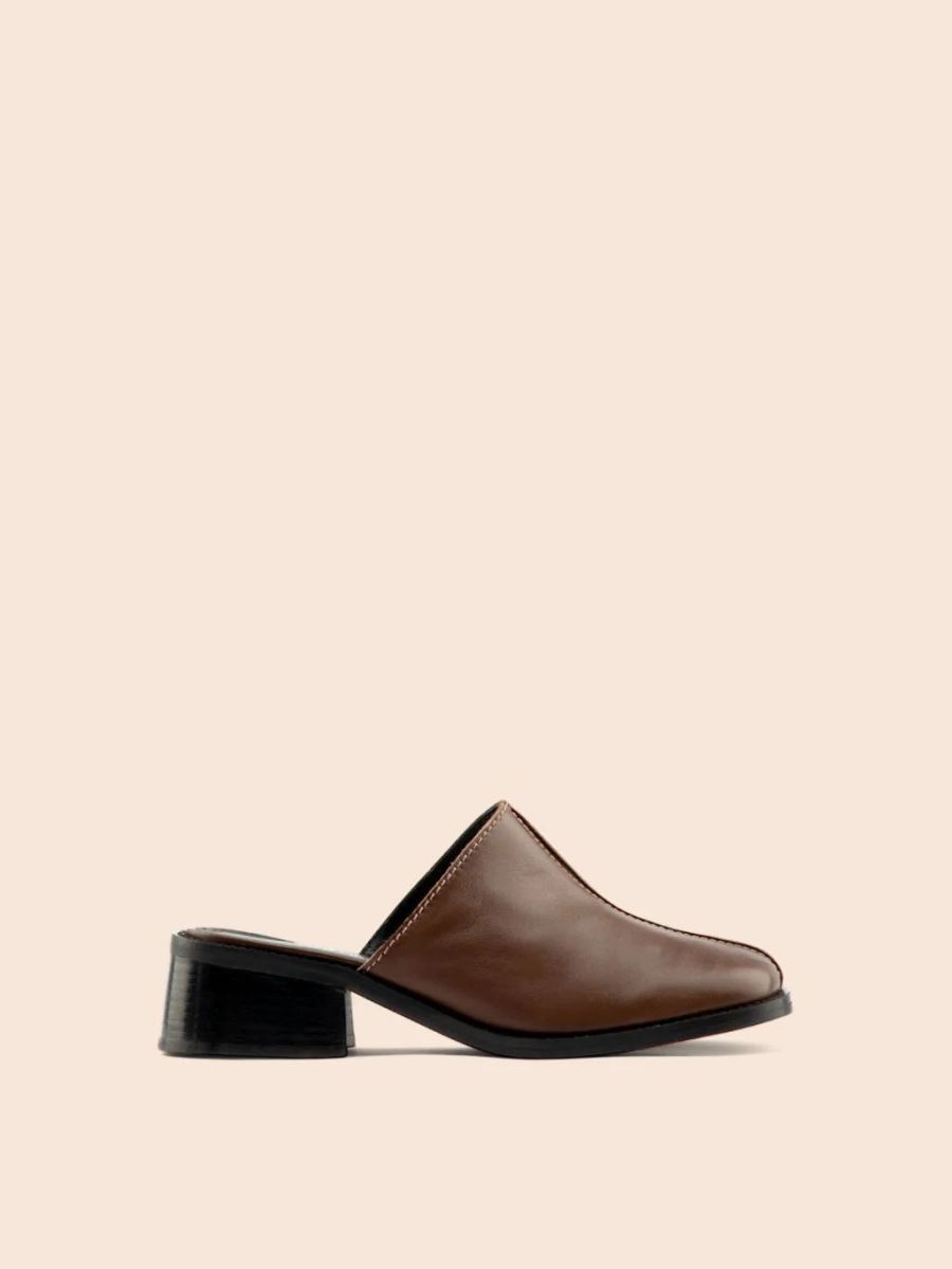 New Arrivals Maguire Women's Safara Brown Mule Heeled Mule