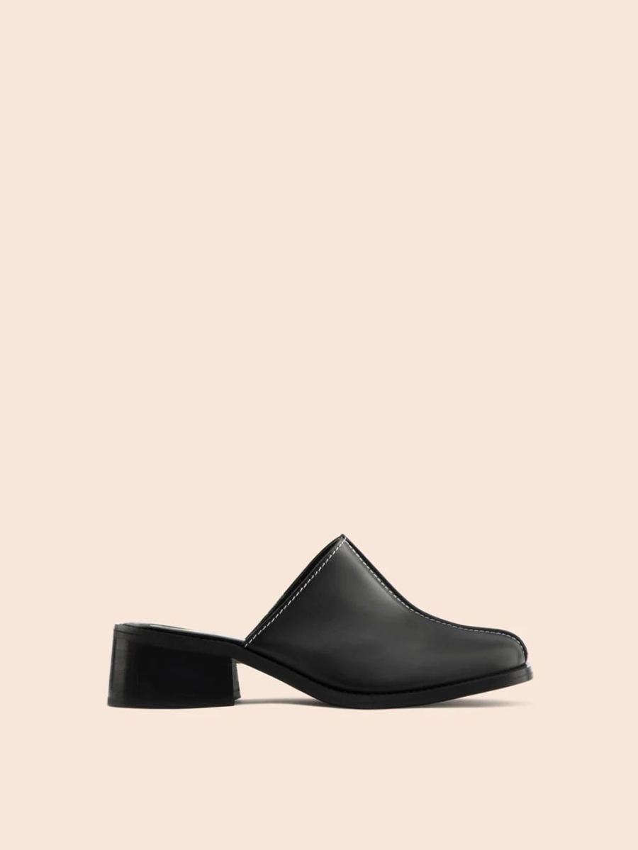 New Arrivals Maguire Women's Safara Black Mule Heeled Mule