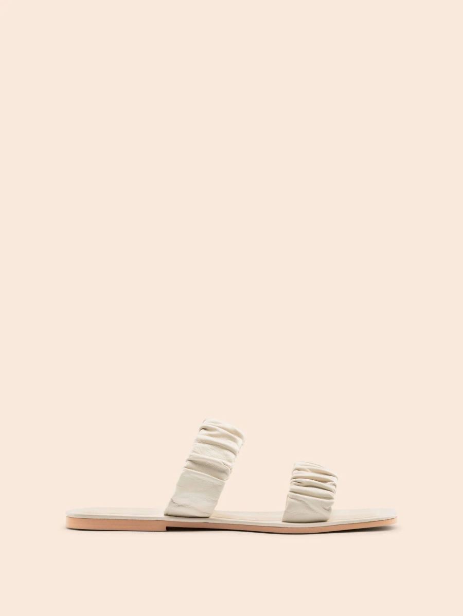 New Arrivals Maguire Women's Fondi Cream Sandal Last Units