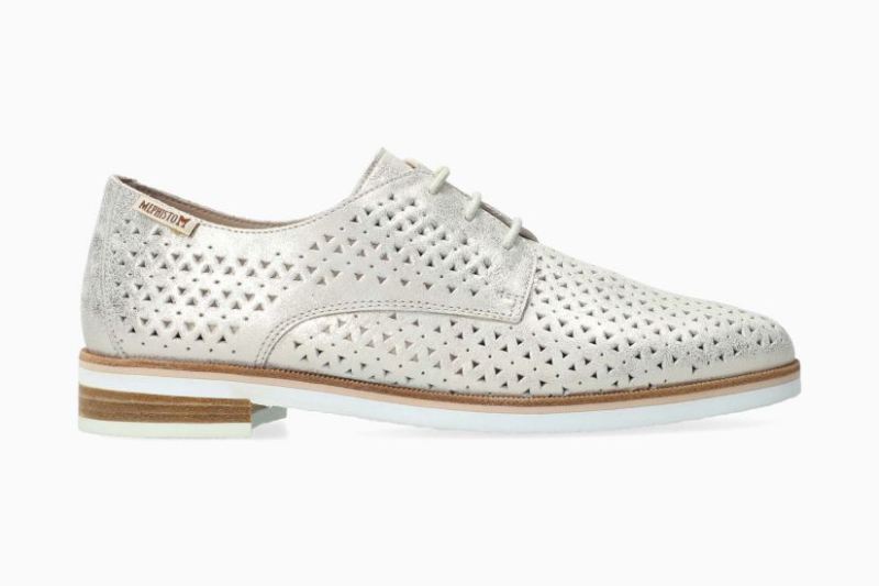 MEPHISTO WOMEN'S ROMA PERF-LIGHT SAND | STYLISH OUTLET
