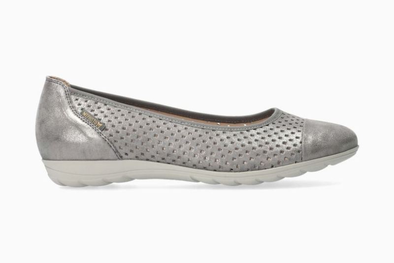 MEPHISTO WOMEN'S ERIKA PERF-STEEL | STYLISH OUTLET