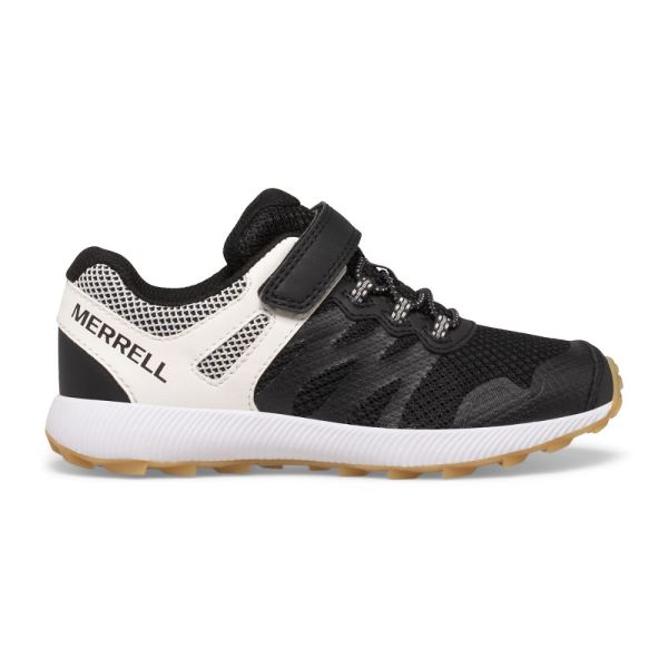 Merrell Canada Nova 2 Sneaker-Black/White