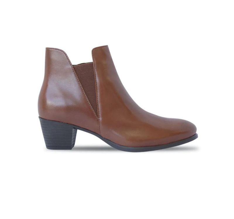 Munro Boots | Women's Jackson-Cuero Leather | Quick Ship!