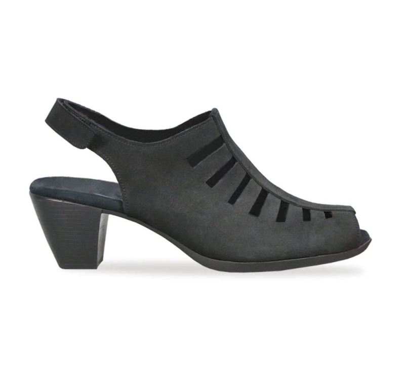 Munro Sandals | Women's Abby-Black Nubuck | Quick Ship!