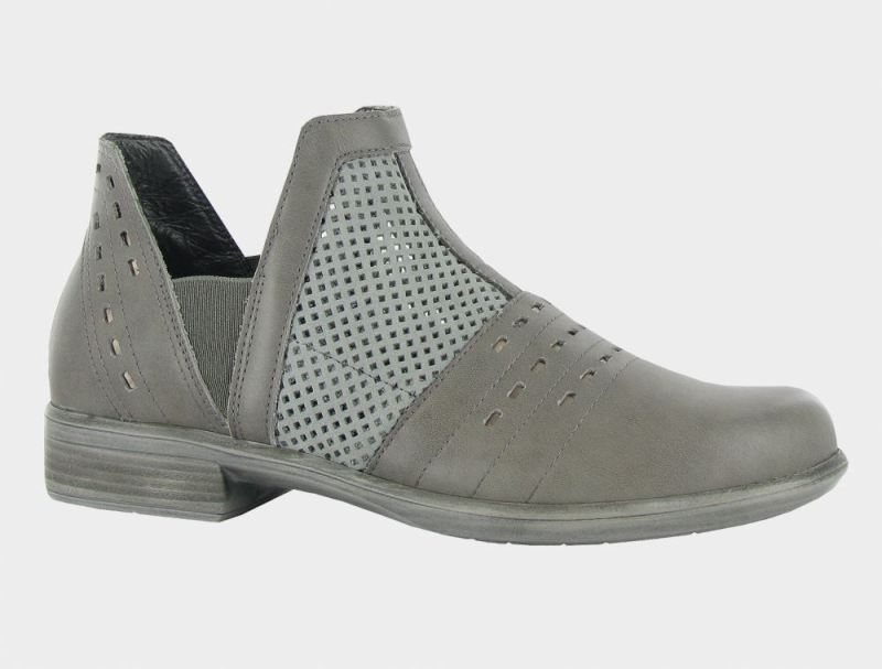 Naot | Rivotra-Perf. Gray Suede / Foggy Gray Lthr / Glass Silver / Smoke Gray Nubuck