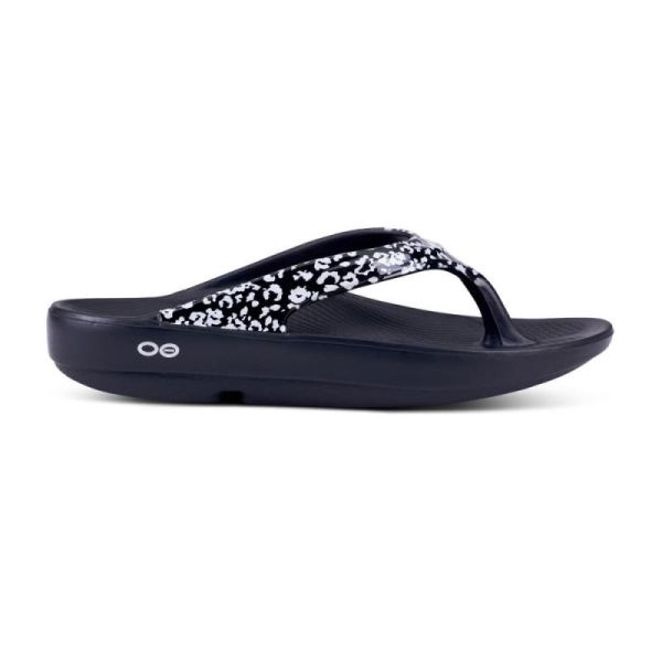 Oofos Shoes Women's OOlala Limited Sandal - Black & White Leopard