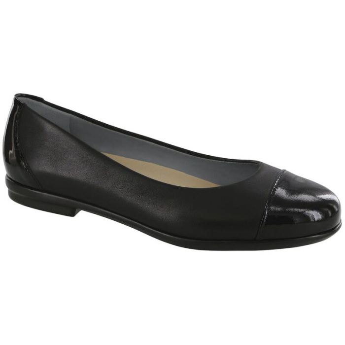 SAS Women's Scenic Ballet Flat-Black / Black Patent