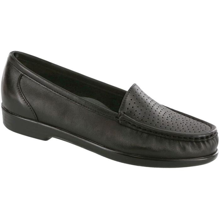 SAS Women's Savvy Slip On Loafer-Black