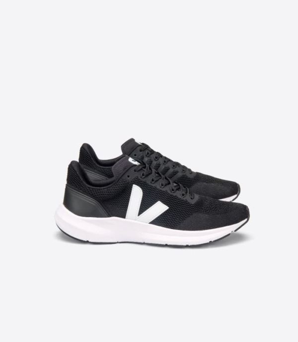 VEJA | MENS MARLIN V-KNIT BLACK WHITE