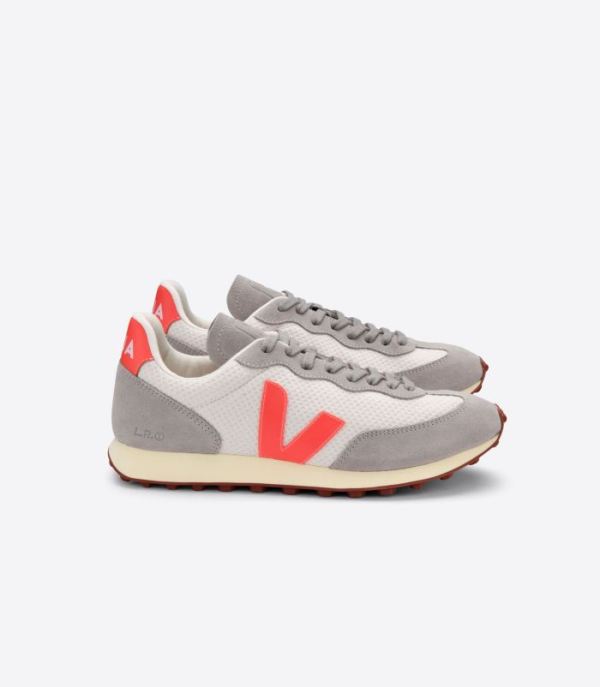 VEJA | WOMENS RIO BRANCO HEXAMESH GRAVEL ORANGE GREY