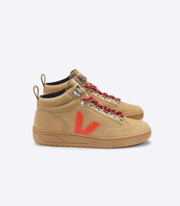 VEJA | MENS RORAIMA SUEDE DESERT ORANGE GUM SOLE