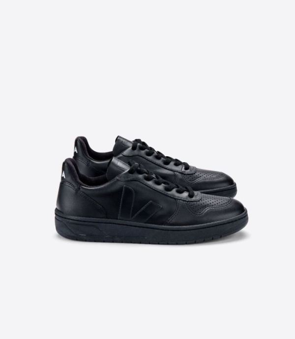 VEJA | WOMENS VSTORE V-10 ALL BLACK