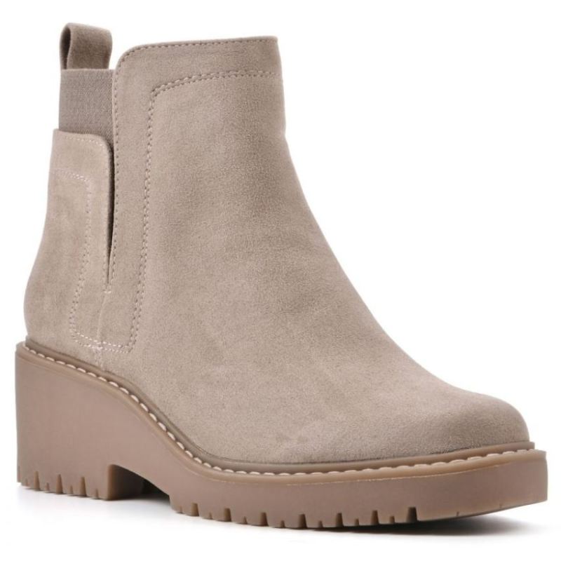 White Mountain Women's Dear Bootie-Sand Faux Suede | Canada Outlet