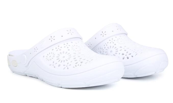 Free Shipping Women's Zodiac Flora Casual Clog-White