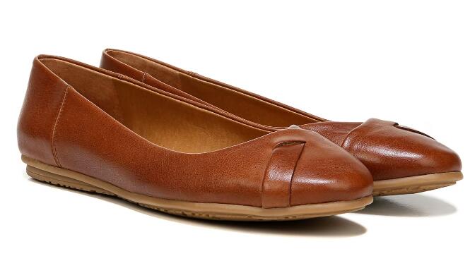 Free Shipping Women's Zodiac Sadie Slip On Flat-Cognac Leather