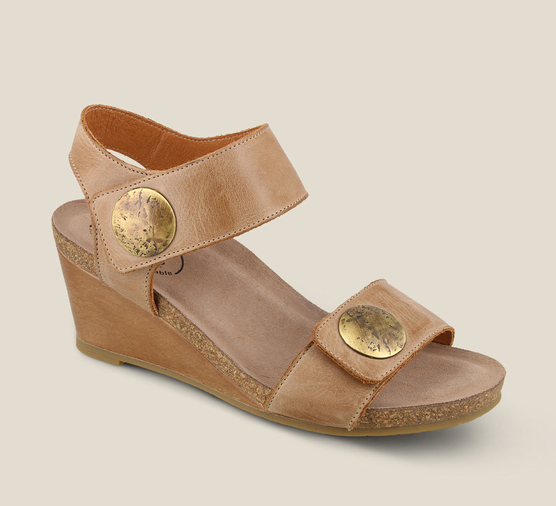 Taos Sandals Women's Carousel 3-Tan | Free Shipping