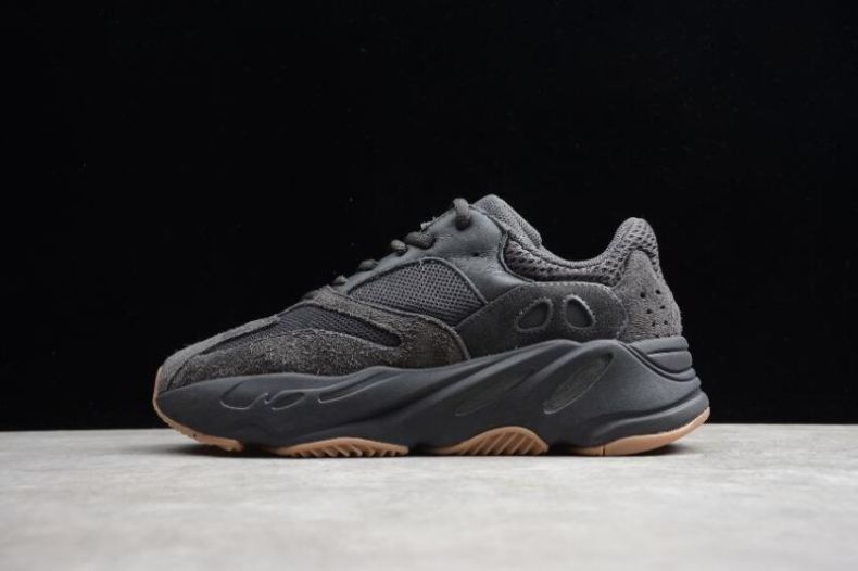 Men's Adidas Yeezy 700 Utility Black FV5304